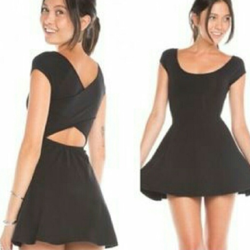 BLACK SUNDRESS
